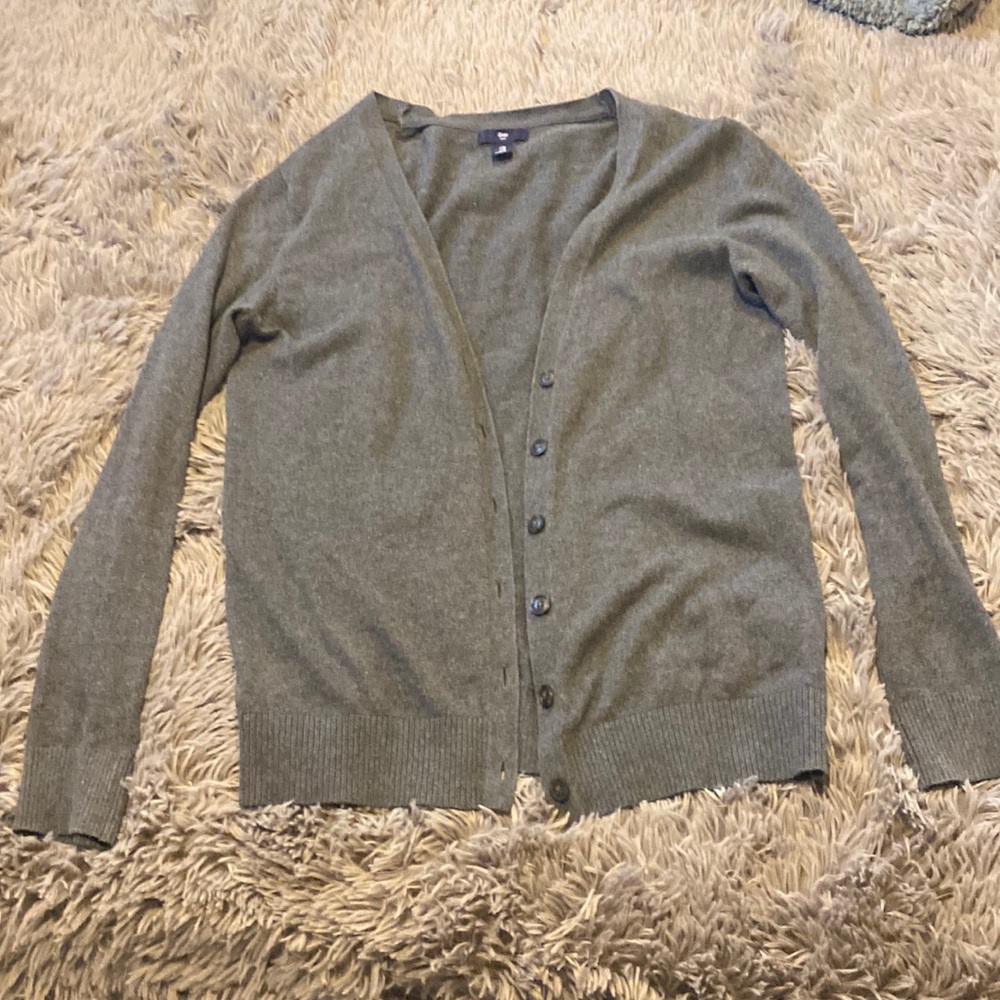 Gap grey cardigan